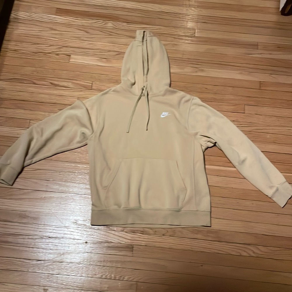 Beige Nike men’s hoodie size m